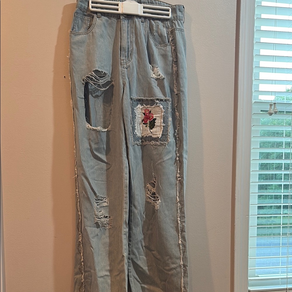 Distressed Striped Jeans with Floral Patch
